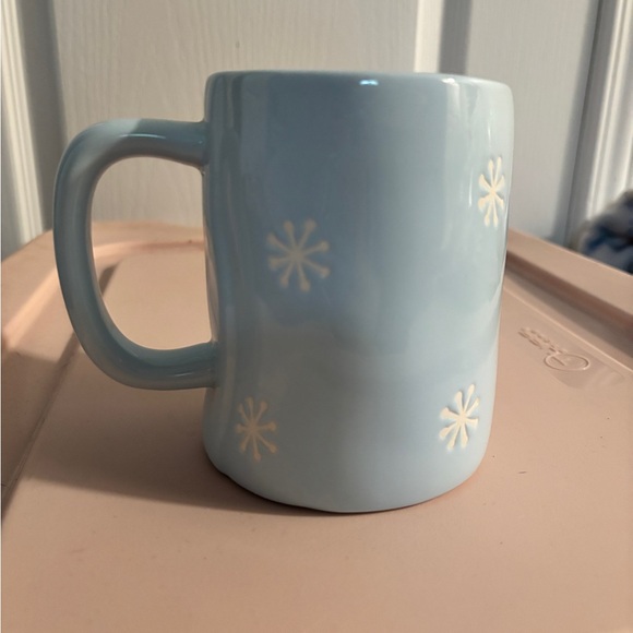 •*Sold*• Snow Day - Rae Dunn - Picture 3 of 3